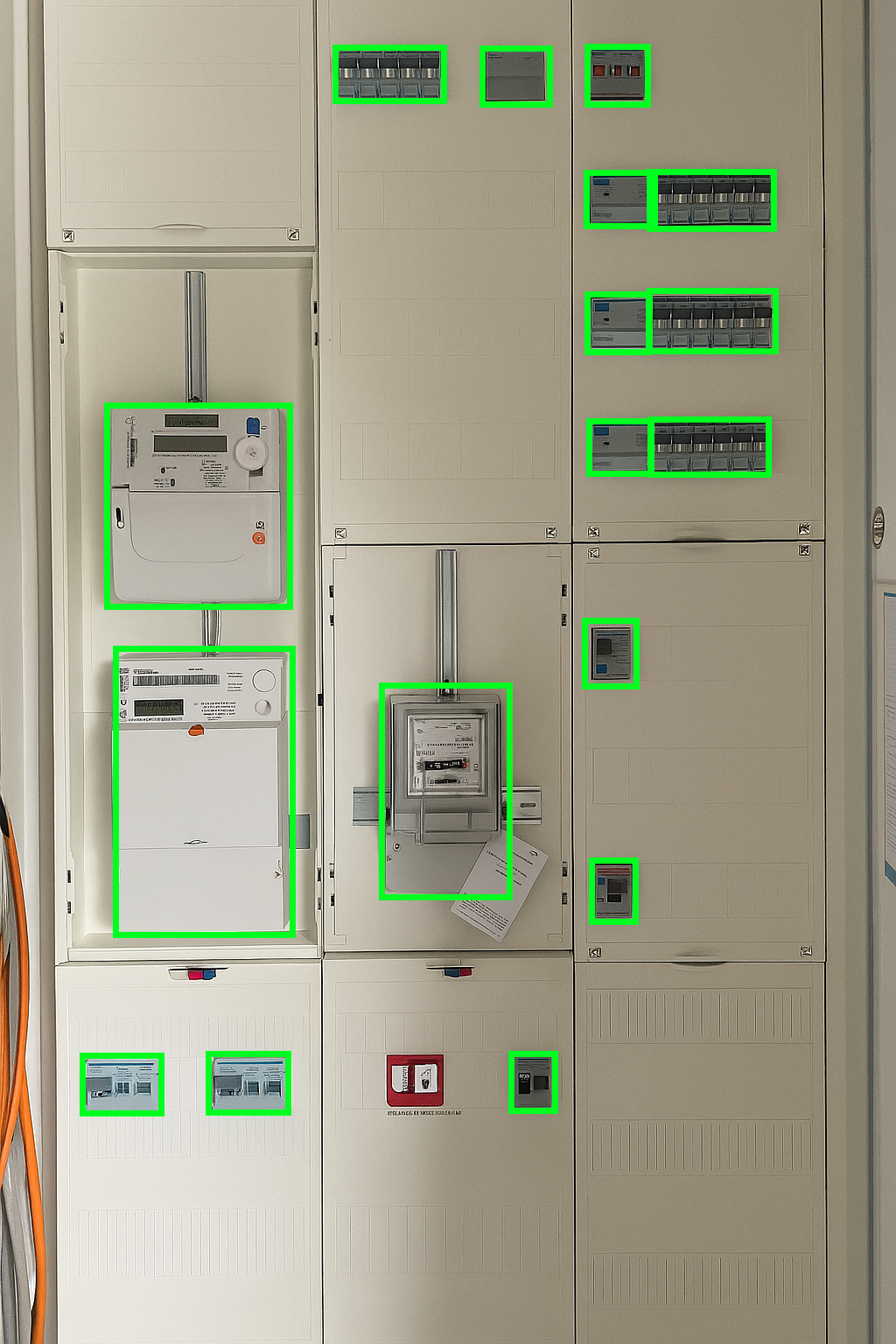 Schaltschrank in der Kameraansicht